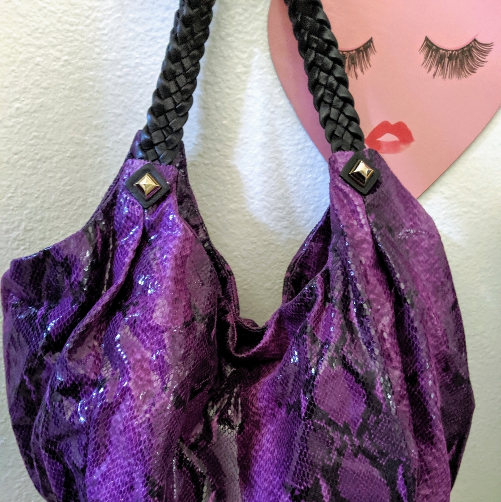 Gianni Bini Hand bag